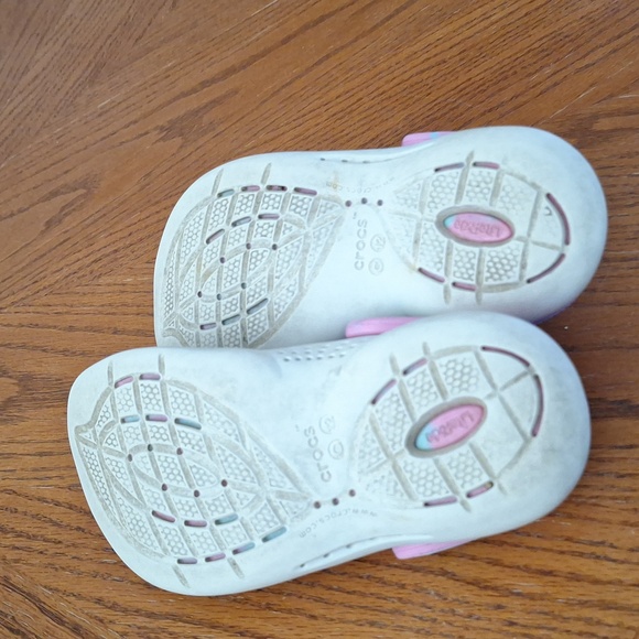 CROCS - Picture 4 of 7